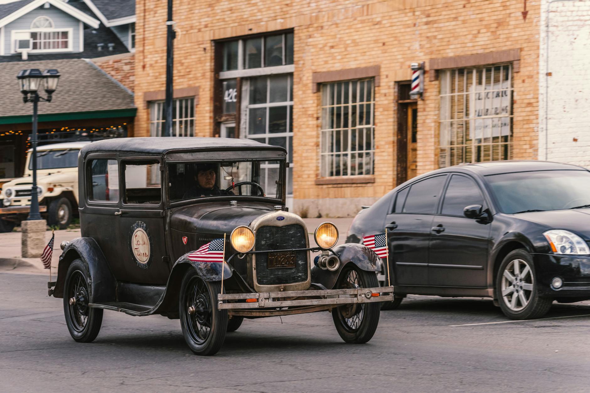 Illustration of Route 66 Road Trip Guide: The Ultimate Iconic American Adventure